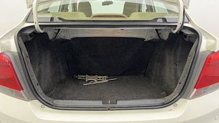 Used 2013 Honda Amaze [2013-2016] 1.2 S i-VTEC Petrol Manual interior DICKY INSIDE VIEW
