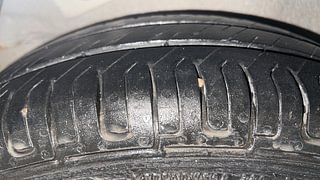 Used 2012 Hyundai i10 [2010-2016] Magna 1.2 Petrol Petrol Manual tyres RIGHT REAR TYRE TREAD VIEW