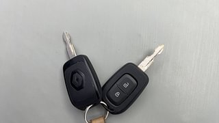 Used 2021 Renault Kwid CLIMBER 1.0 Opt Petrol Manual extra CAR KEY VIEW