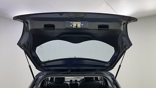 Used 2022 Maruti Suzuki Swift VXI Petrol Manual interior DICKY DOOR OPEN VIEW