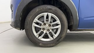 Used 2022 Renault Triber RXL Petrol Manual tyres LEFT FRONT TYRE RIM VIEW