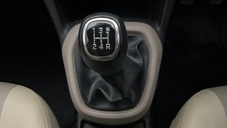 Used 2016 Hyundai Grand i10 [2013-2017] Sportz 1.2 Kappa VTVT Petrol Manual interior GEAR  KNOB VIEW