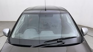 Used 2022 Renault Kwid 1.0L RXT(O) AMT Petrol Automatic exterior FRONT WINDSHIELD VIEW