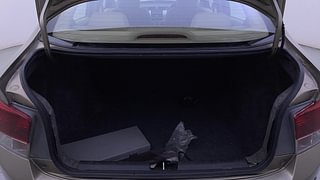 Used 2016 Honda City [2014-2017] V Petrol Manual interior DICKY INSIDE VIEW