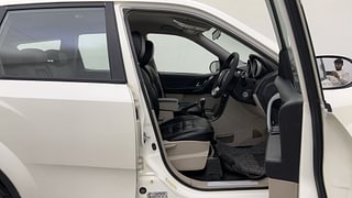 Used 2018 Mahindra XUV500 [2015-2018] W6 Diesel Manual interior RIGHT SIDE FRONT DOOR CABIN VIEW