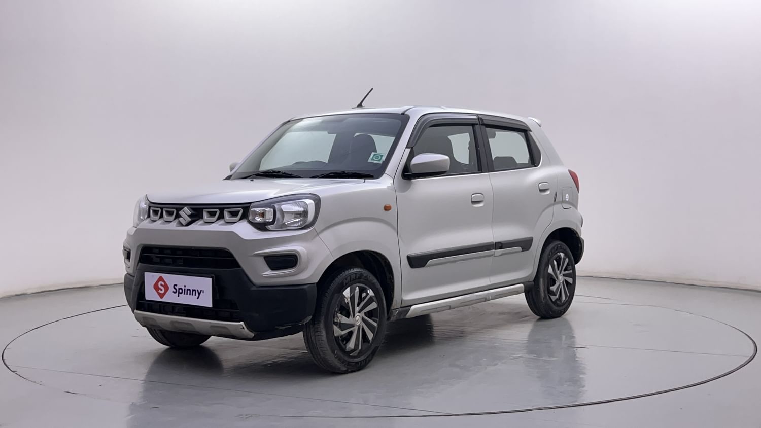 New Maruti Suzuki S-Presso Metallic Silky silver