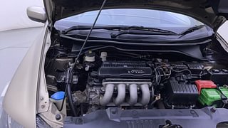 Used 2016 Honda City [2014-2017] V Petrol Manual engine ENGINE RIGHT SIDE HINGE & APRON VIEW