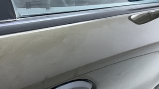 Used 2022 Renault Kwid 1.0L RXT(O) AMT Petrol Automatic dents MINOR DENT