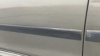 Used 2017 Maruti Suzuki Swift Dzire ZXI Petrol Manual dents MINOR SCRATCH
