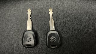 Used 2017 Maruti Suzuki Vitara Brezza [2016-2020] LDi (O) Diesel Manual extra CAR KEY VIEW
