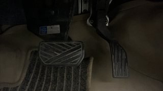 Used 2018 Maruti Suzuki Ciaz [2014-2017] VXi+ AT Petrol Automatic interior PEDALS VIEW