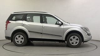 Used 2016 Mahindra XUV500 [2015-2018] W6 Diesel Manual exterior RIGHT SIDE VIEW