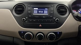 Used 2016 Hyundai Grand i10 [2013-2017] Sportz 1.2 Kappa VTVT Petrol Manual interior MUSIC SYSTEM & AC CONTROL VIEW