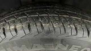 Used 2016 Renault Kwid [2017-2019] RXT 1.0 SCE Special Petrol Manual tyres LEFT FRONT TYRE TREAD VIEW