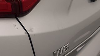 Used 2022 Mahindra XUV 300 W8 (O) Petrol Petrol Manual dents MINOR DENT