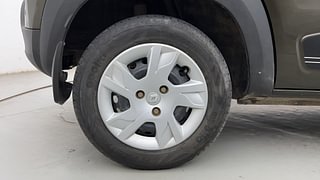 Used 2022 Renault Kwid 1.0L RXT(O) AMT Petrol Automatic tyres RIGHT REAR TYRE RIM VIEW