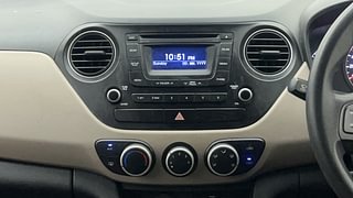 Used 2016 Hyundai Grand i10 [2013-2017] Sportz 1.2 Kappa VTVT Petrol Manual interior MUSIC SYSTEM & AC CONTROL VIEW