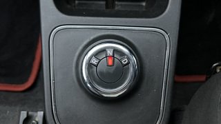 Used 2022 Renault Kwid 1.0L RXT(O) AMT Petrol Automatic interior GEAR  KNOB VIEW
