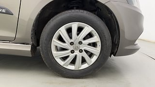 Used 2017 Maruti Suzuki Swift Dzire ZXI Petrol Manual tyres RIGHT FRONT TYRE RIM VIEW