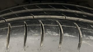 Used 2016 Hyundai Grand i10 [2013-2017] Sportz 1.2 Kappa VTVT Petrol Manual tyres RIGHT FRONT TYRE TREAD VIEW