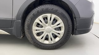 Used 2018 Maruti Suzuki S-Cross [2017-2020] Delta 1.3 Diesel Manual tyres RIGHT FRONT TYRE RIM VIEW