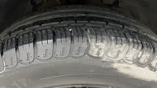 Used 2018 Mahindra XUV500 [2015-2018] W6 Diesel Manual tyres RIGHT FRONT TYRE TREAD VIEW