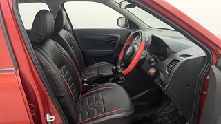 Used 2017 Maruti Suzuki Vitara Brezza [2016-2020] LDi (O) Diesel Manual interior RIGHT SIDE FRONT DOOR CABIN VIEW