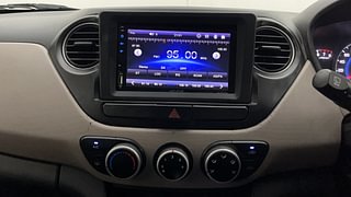 Used 2015 Hyundai Grand i10 [2013-2017] Asta AT 1.2 Kappa VTVT Petrol Automatic interior MUSIC SYSTEM & AC CONTROL VIEW