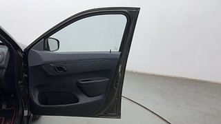Used 2022 Renault Kwid 1.0L RXT(O) AMT Petrol Automatic interior RIGHT FRONT DOOR OPEN VIEW