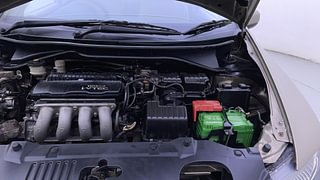 Used 2016 Honda City [2014-2017] V Petrol Manual engine ENGINE LEFT SIDE HINGE & APRON VIEW