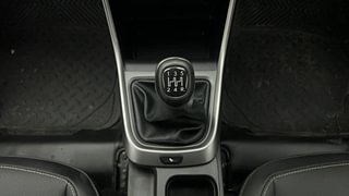 Used 2022 Tata Altroz XZ Plus 1.2 Petrol Manual interior GEAR  KNOB VIEW