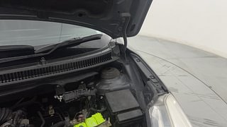 Used 2016 Maruti Suzuki Baleno [2015-2019] Zeta Petrol Petrol Manual engine ENGINE LEFT SIDE HINGE & APRON VIEW