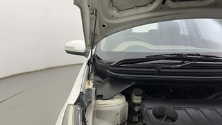 Used 2017 Hyundai Elite i20 [2014-2018] Asta 1.4 CRDI Diesel Manual engine ENGINE RIGHT SIDE HINGE & APRON VIEW