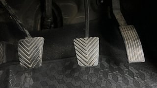 Used 2017 Hyundai Elite i20 [2014-2018] Asta 1.4 CRDI Diesel Manual interior PEDALS VIEW