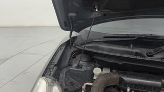 Used 2016 Maruti Suzuki Baleno [2015-2019] Zeta Petrol Petrol Manual engine ENGINE RIGHT SIDE HINGE & APRON VIEW