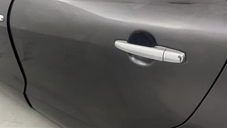 Used 2016 Maruti Suzuki Baleno [2015-2019] Zeta Petrol Petrol Manual dents MINOR DENT