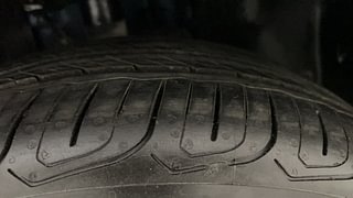 Used 2022 Tata Altroz XZ Plus 1.2 Petrol Manual tyres RIGHT FRONT TYRE TREAD VIEW