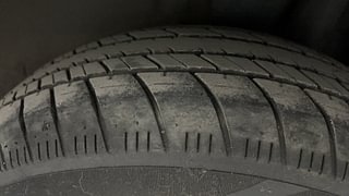 Used 2014 Ford Figo [2010-2015] Duratorq Diesel ZXI 1.4 Diesel Manual tyres LEFT REAR TYRE TREAD VIEW