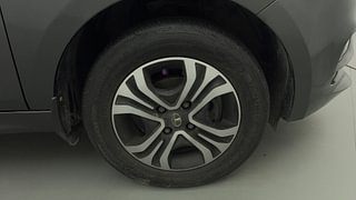 Used 2022 Tata Tiago Revotron XZ Plus CNG Petrol+cng Manual tyres RIGHT FRONT TYRE RIM VIEW