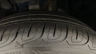 Used 2022 Tata Altroz XZ Plus 1.2 Petrol Manual tyres LEFT FRONT TYRE TREAD VIEW