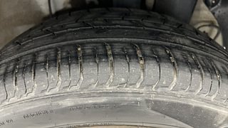 Used 2017 Hyundai Elite i20 [2014-2018] Asta 1.4 CRDI Diesel Manual tyres LEFT REAR TYRE TREAD VIEW