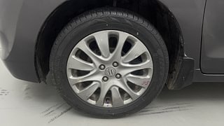 Used 2016 Maruti Suzuki Baleno [2015-2019] Zeta Petrol Petrol Manual tyres LEFT FRONT TYRE RIM VIEW
