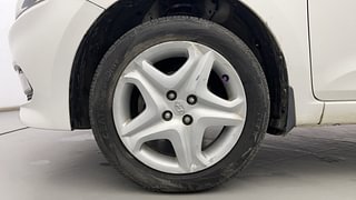 Used 2017 Hyundai Elite i20 [2014-2018] Asta 1.4 CRDI Diesel Manual tyres LEFT FRONT TYRE RIM VIEW