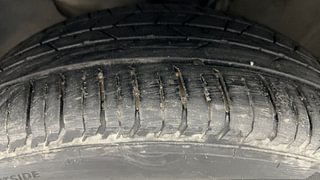 Used 2017 Hyundai Elite i20 [2014-2018] Asta 1.4 CRDI Diesel Manual tyres LEFT FRONT TYRE TREAD VIEW
