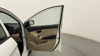 Used 2013 Hyundai Eon [2011-2018] Magna + Petrol Manual interior RIGHT FRONT DOOR OPEN VIEW