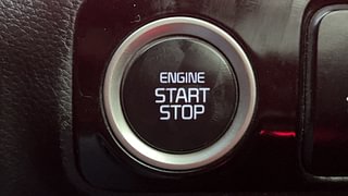 Used 2021 Kia Sonet GTX Plus 1.0 DCT Petrol Automatic top_features Keyless start