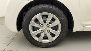 Used 2013 Hyundai Eon [2011-2018] Magna + Petrol Manual tyres LEFT FRONT TYRE RIM VIEW