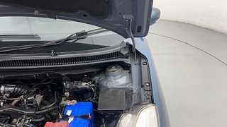 Used 2016 Maruti Suzuki Baleno [2015-2019] Delta Petrol Petrol Manual engine ENGINE LEFT SIDE HINGE & APRON VIEW