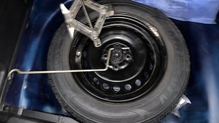 Used 2016 Maruti Suzuki Baleno [2015-2019] Delta Petrol Petrol Manual tyres SPARE TYRE VIEW