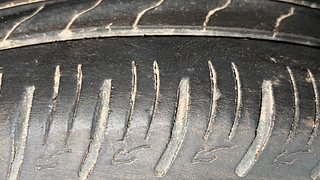 Used 2021 Kia Sonet GTX Plus 1.0 DCT Petrol Automatic tyres LEFT REAR TYRE TREAD VIEW